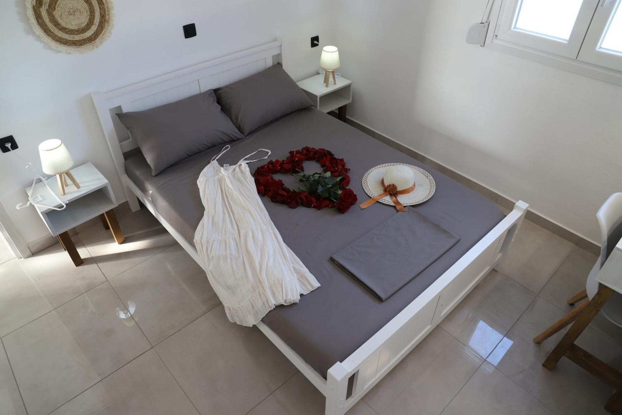 Calma Eco Houses Sunset View Emporio  Екстер'єр фото